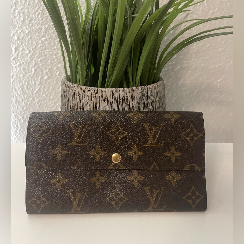 LOUIS VUITTON MONOGRAM BIFOLD LONG WALLET